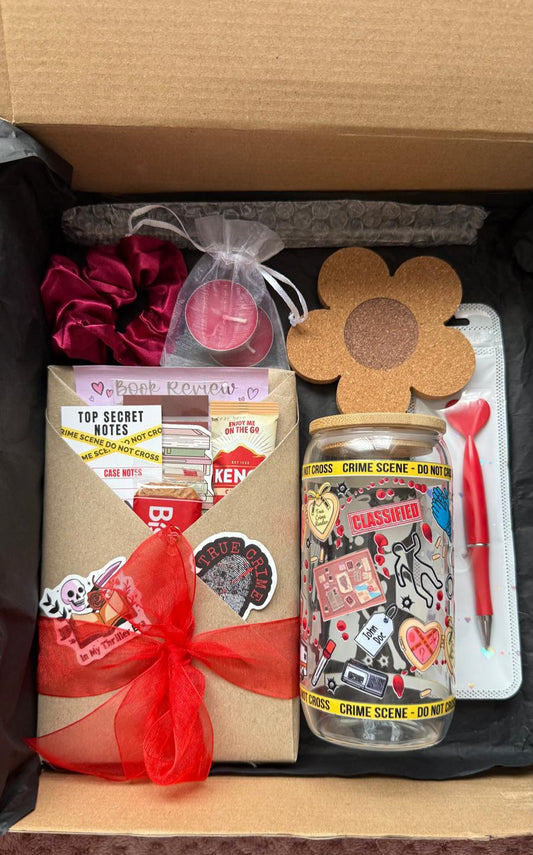 Thriller/Crime Blind Date with a book bundle box