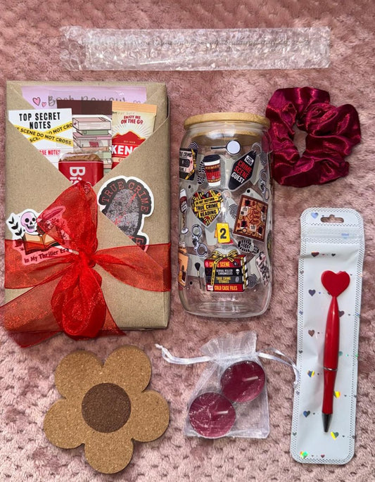 Thriller/Crime Blind Date with a book bundle box